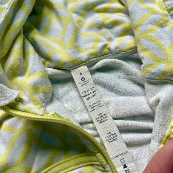 Lululemon Women's Scuba Full Zip Hoodie - Yellow - Picture 3 of 5